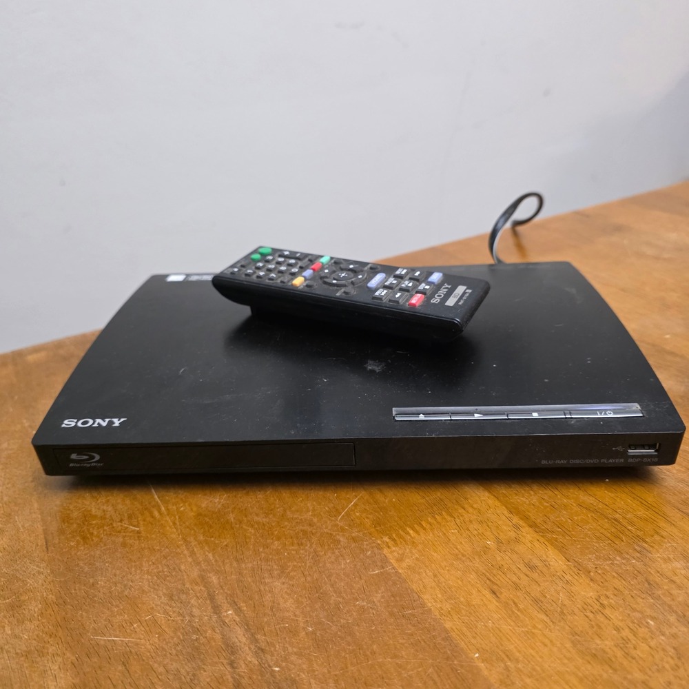 Sony Blu-ray DVD BDP-BX18 HDMI USB 1080p Home Theater